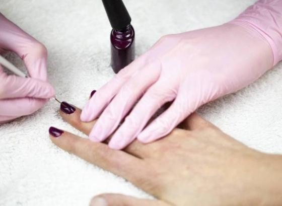 132 1 Phat Hien Tiem Nail Hoat Dong Trai Phep Bat Chap Han Che Covid 19 Tai Sunshine Melbourne