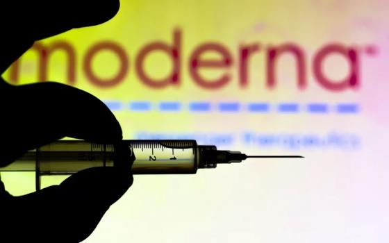 132 1 Them Mot Vaccine Ngua Covid 19 Dat Hieu Qua Thu Nghiem Tren 90 Hy Vong Cho The Gioi