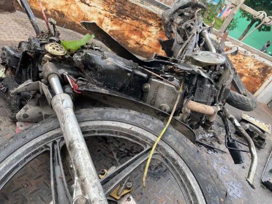 132 3 Xe Mercedes Tong Grabbike Tai Xe Grabbike Chet Nu Tiep Vien Hang Khong Bi Thuong Nang