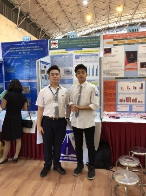 132 4 Nam Sinh Viet Dien Trai Gianh Hoc Bong 43 Ty Du Hoc My Co Biet Hieu Sieu De Thuong Nho Hoc Gioi