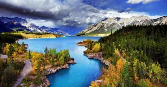 132 1 4 Dia Danh Noi Tieng Tai Canada  Noi Ban Co The Chiem Nguong Thien Nhien Dep Sieu Tuong