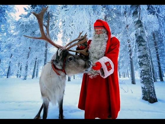 132 1 Mua Le Hoi Cuoi Nam 2020 Chuyen It Ai Biet Ve Ong Gia Noel