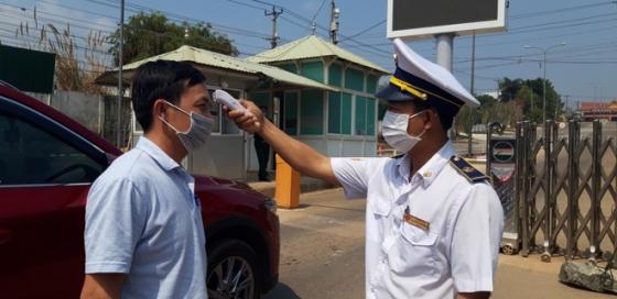 132 2 Canh Bao Lan Song Covid 19 Tu Duong Mon Loi Mo