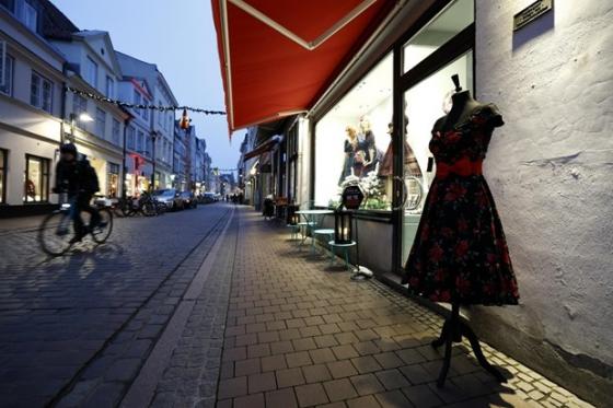 132 1 Cac Cua Hang Nho Le Tai Duc Chiu Thiet Hai Nang Ne Do Dich Benh