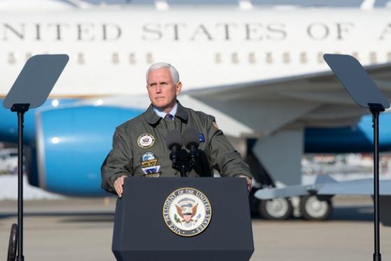 132 1 Ong Pence Ca Ngoi Chinh Quyen Ong Trump Khong Dua My Vao Cuoc Chien Nao