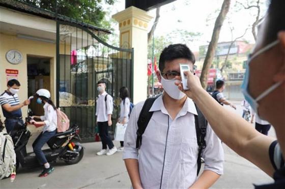 132 1 Nhung Dia Phuong Don Hoc Sinh Tro Lai Truong Tu Ngay 13