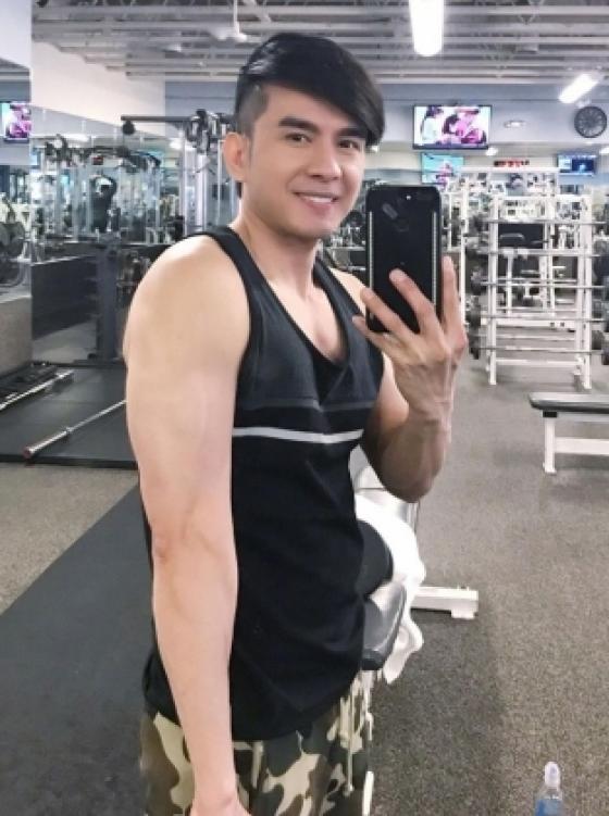 132 5 Chap Nhan Lay Vo Viet Kieu Giau Co Nho Hon 10 Tuoi Cuoc Song Cua Dan Truong Hoan Toan Lat Sang Mot Trang Moi Tren Dat My
