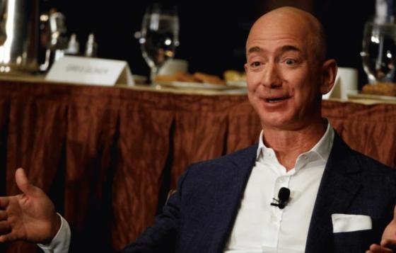 Một ngày của tỷ phú giàu nhất thế giới Jeff Bezos