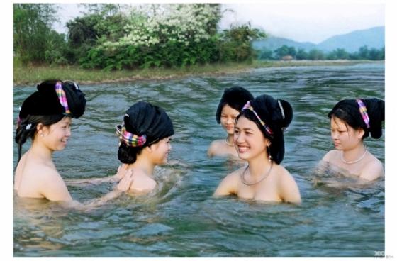 132 1 Quoc Gia Ki La Phu Nu Thoai Mai Tam Tien Den Giao Thong Khong Xuat Hien