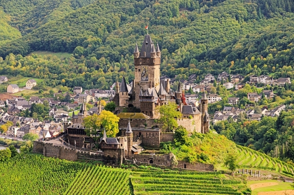 1 Lac Vao Mien Co Tich Tai Lau Dai Reichsburg Cochem Duc