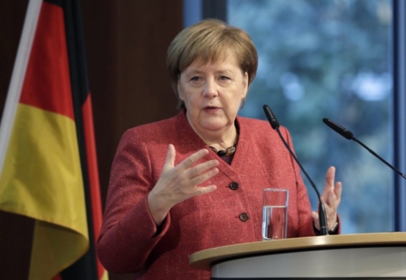 Thủ tướng Angela Merkel - biểu tượng nữ quyền của thế giới, người mẹ trong lòng người dân Đức