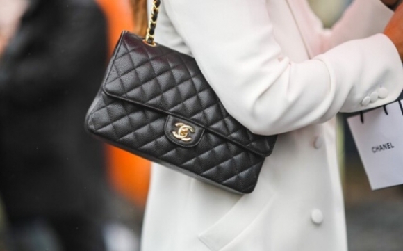 1 Ly Do Chanel Than Nhien Tang Gia Tui Xach Truoc Mua Shopping Soi Dong Nhat Nam