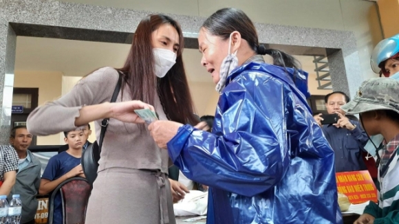 1 Thuy Tien Lam Tu Thien Tai Quang Tri 292 Ti Dong Co Danh Sach