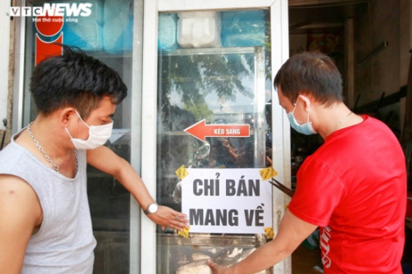 1 Ha Noi Quan Dong Da Dung Ban Hang An Uong Tai Cho