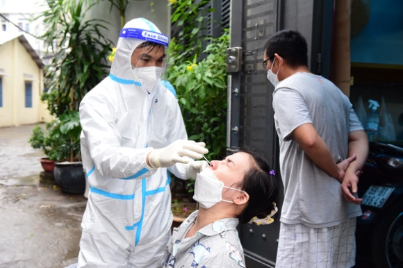 5 Tin Sang 13 12 Bo Y Te Chap Thuan De Nghi Cua Ha Noi Xac Dinh Ca Covid 19 Qua Test Nhanh