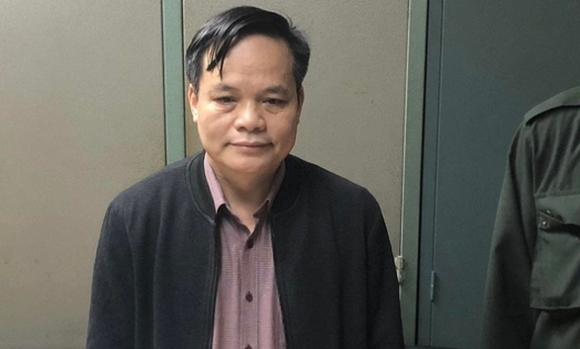 2 Giam Doc Cdc Bac Giang Vua Bi Bat Tung Noi Khong Nhan Dong Nao Tu Viet A