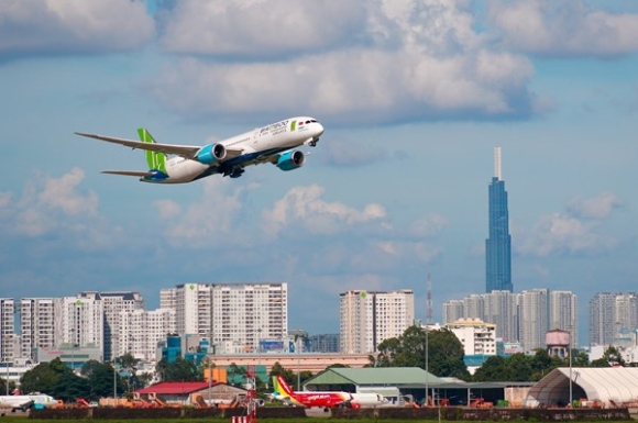 1 Bamboo Airways Bay Thang Thuong Le Viet   Duc Mo Ban Ve Tu 241