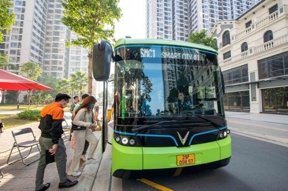 9 Lan Dau Tien Trong Lich Su Vingroup Bao Lo Lo 7500 Ty Dong Nam 2021