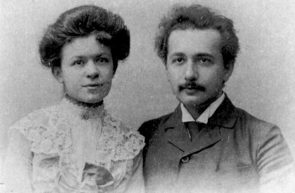 3 8 Dieu It Biet Ve Thien Tai Lap Di Albert Einstein
