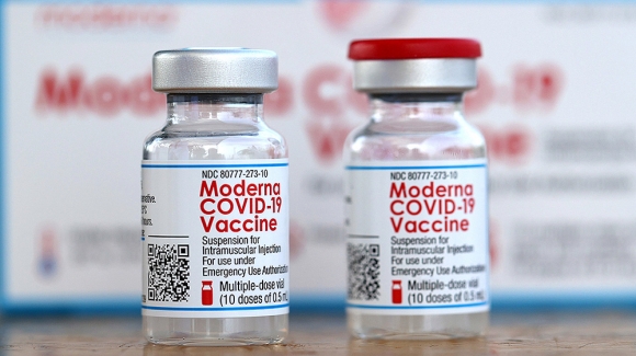 Hiệu quả mũi 3 vaccine COVID-19 sau 4 tháng còn bao nhiêu? Dữ liệu ‘nóng’ từ CDC Mỹ