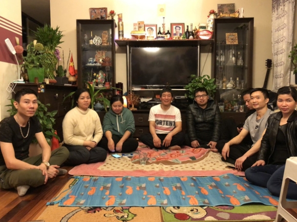 1 Nguoi Viet O Ba Lan Dum Boc Dong Huong Tu Ukraine