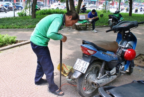 3 Gap Lai Nguoi Cha 10 Nam Song Trong Ong Cong Nuoi 2 Con Do Thu Khoa Dai Hoc O Ha Noi Toi Khong Con O Cong Nua Roi