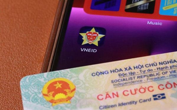 1 Nhung Dien Thoai Nao Su Dung Duoc Ung Dung Dinh Danh Dien Tu Quoc Gia