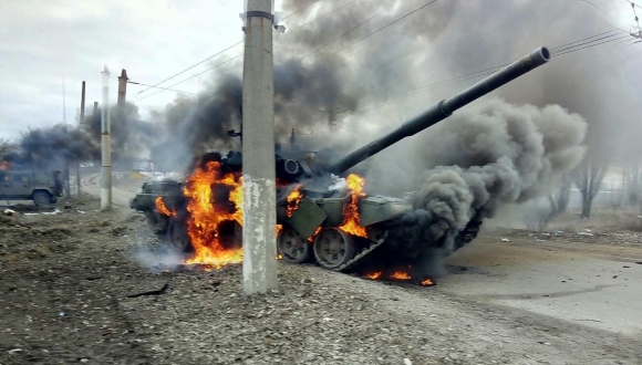 4 Ukraine Tung Hinh Anh Xe Tang T 90 Nga Bi Ban No Tung
