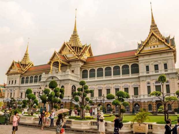 19 Ghe Tham Cac Cung Dien Noi Cac Vi Vua Nu Hoang Duong Nhiem Tren The Gioi Van Dang Sinh Song Hien Nay