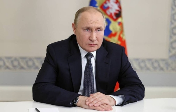 1 Ong Putin Ky Sac Lenh Cong Nhan Doc Lap Cho 2 Vung Ly Khai Cua Ukraine