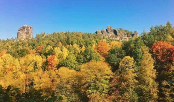 2 Choang Ngop Voi Cau Da Bastei Tai Duc  Mot Trong Nhung Diem Ngam Canh Dep Nhat Chau Au