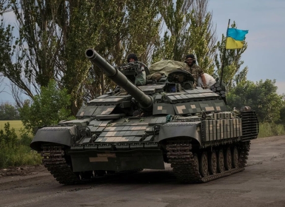 "Nắm đấm thép" có thể giúp Ukraine phản công Nga trên toàn tuyến