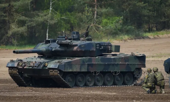 Vì sao Ukraine khẩn thiết đề nghị phương Tây viện trợ xe tăng?