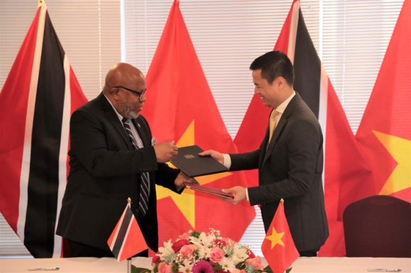 Việt Nam thiết lập quan hệ với Trinidad & Tobago