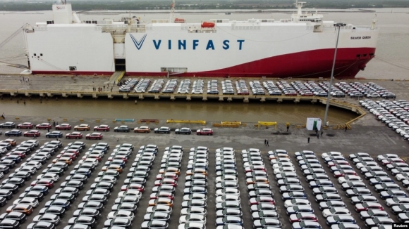 1 Vinfast Hoan Giao Xe Vf 8 Tai My Den Cuoi Thang 2
