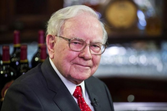 1 Warren Buffett Gap Doi Ngu Nha Trang Ve Khung Hoang Ngan Hang