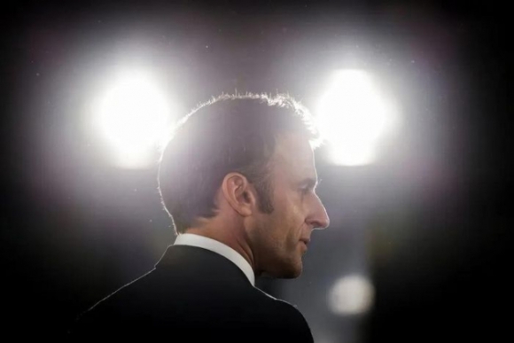 Cái giá đắt từ quyết định phút chót của ông Macron