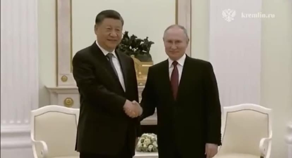 1 Lo Ra Roi Muc Dich Chinh Cua Tap Can Binh Den Nga Gap Putin