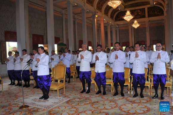 2 Tan Thu Tuong Hun Manet Cam Ket Phat Trien Kinh Te Thuc Day Cai Cach