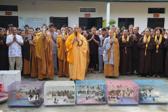 1 Cung Duong Va Thoi Dao Duc Gia