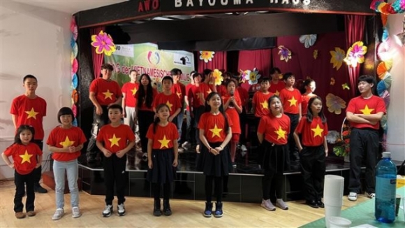 Trường tiếng Việt AWO - Nơi lưu giữ văn hóa truyền thống của người Việt tại Đức