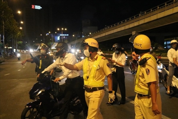 1 Phap Luat Nghiem Minh Khac Voi Cai Tri Ha Khac