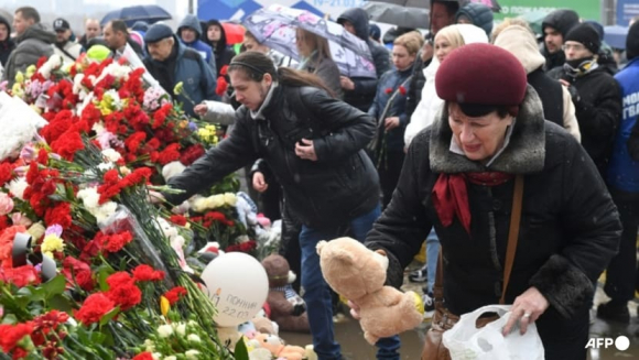Tâm trạng hỗn độn của người Nga sau vụ khủng bố đẫm máu nhất trong 20 năm