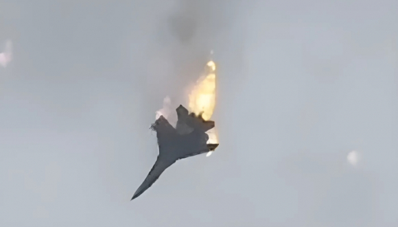 Chiến đấu cơ Su-27 Nga bị đồng đội bắn rơi ở Crimea