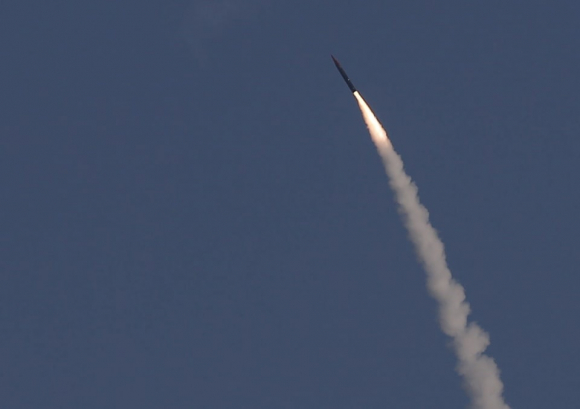 Báo Mỹ: Israel phóng tên lửa vào Iran