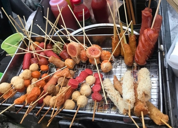 1 Bo Y Te Canh Bao Nguy Co Tiem An Tu Xien Ban Nuong Tren Duong Pho