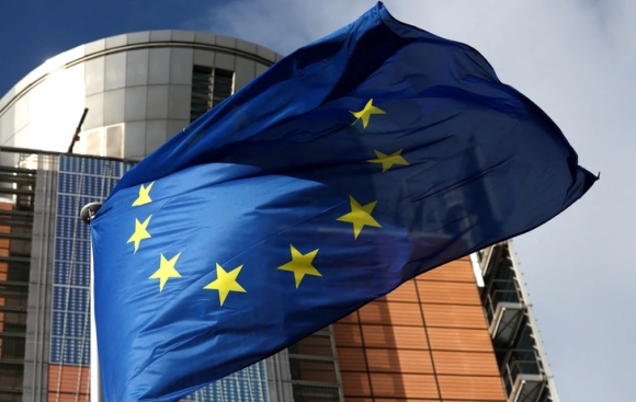 1 Eu Tung Ra Goi Trung Phat Thu 17 Nham Vao Nga