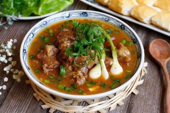 1 Tha Thu Nay Vao Nau Bo Sot Vang Thit Mem Tan Nhanh Nhu Rut Ngan Nua Thoi Gian Dun Nau