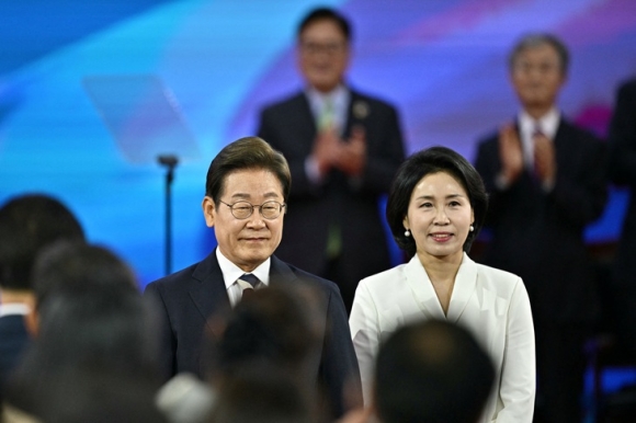 1 Lanh Dao Cac Nuoc Chuc Mung Tan Tong Thong Han Quoc Lee Jae Myung