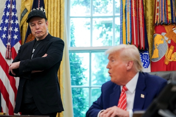 1 Tin Tuc The Gioi 4 6 Cang Thang Musk   Trump Bung No Ukraine Cai To Bo May Chi Huy Quan Doi